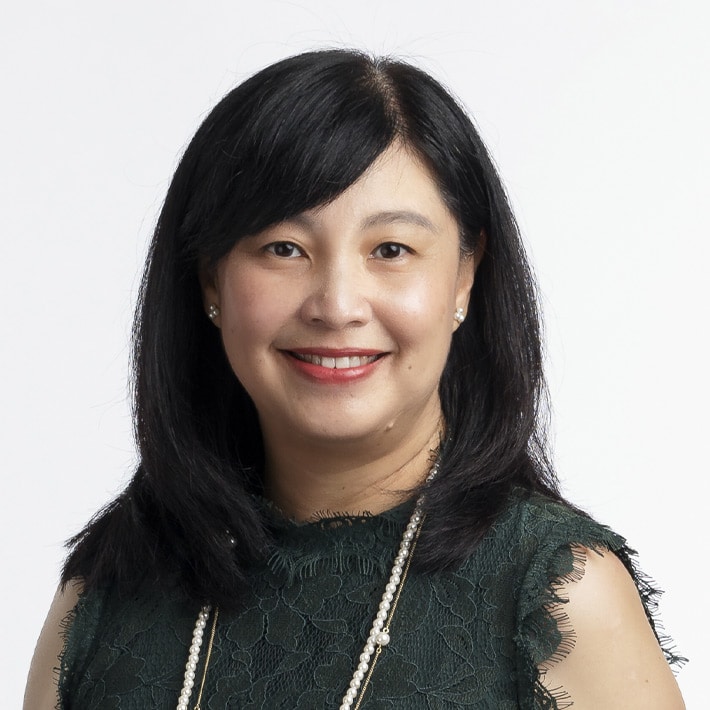 Headshot of Veronica Lai